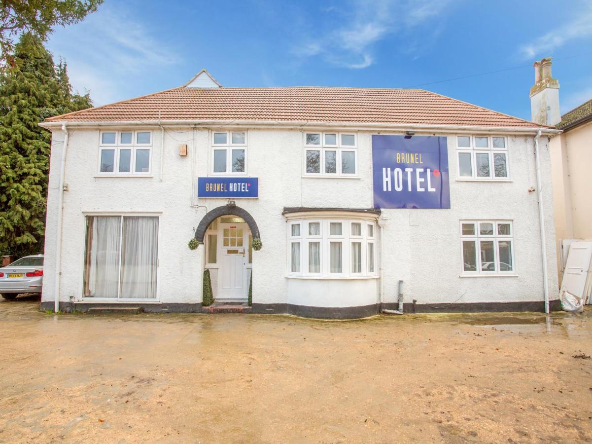 Oyo Brunel Hotel アクスブリッジ エクステリア 写真