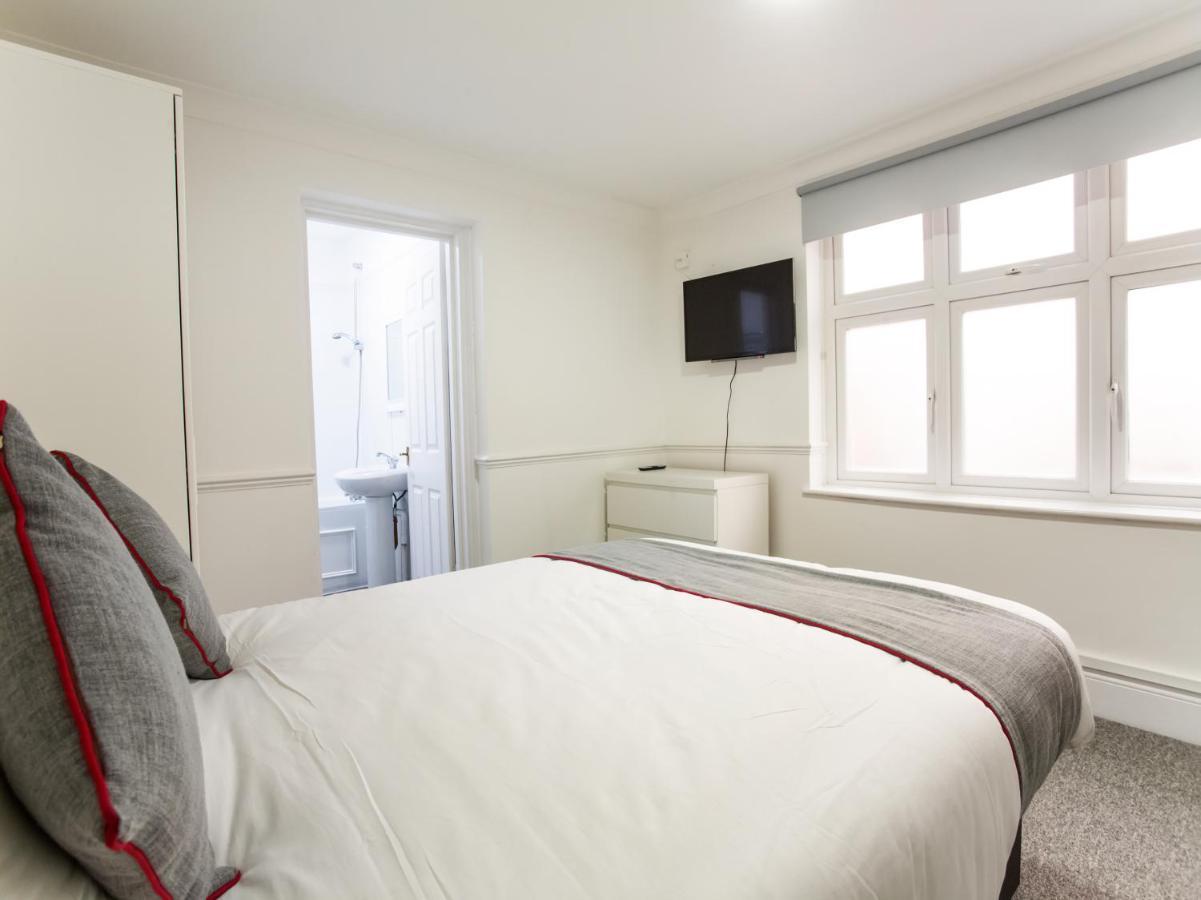 Oyo Brunel Hotel アクスブリッジ エクステリア 写真