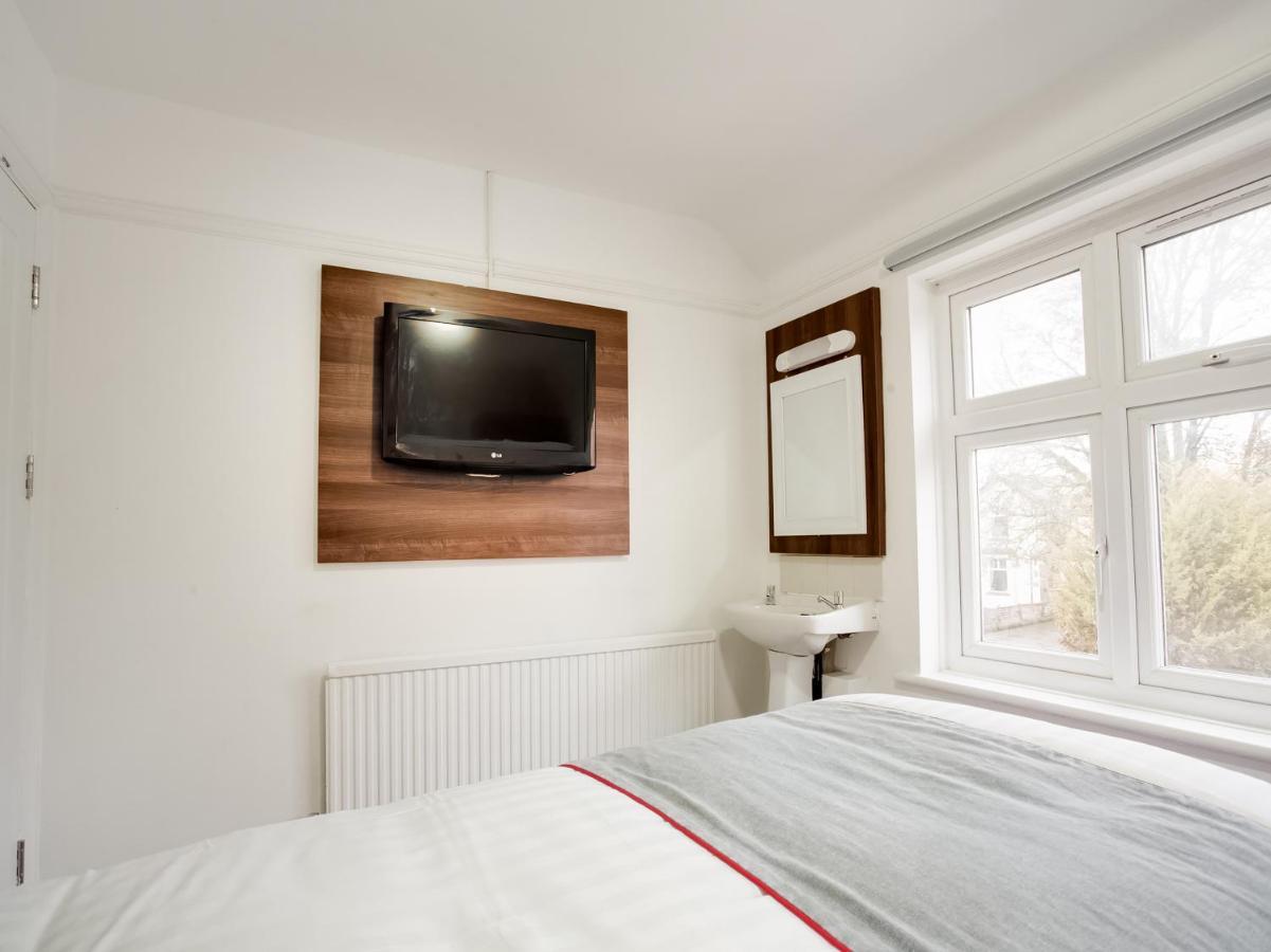 Oyo Brunel Hotel アクスブリッジ エクステリア 写真